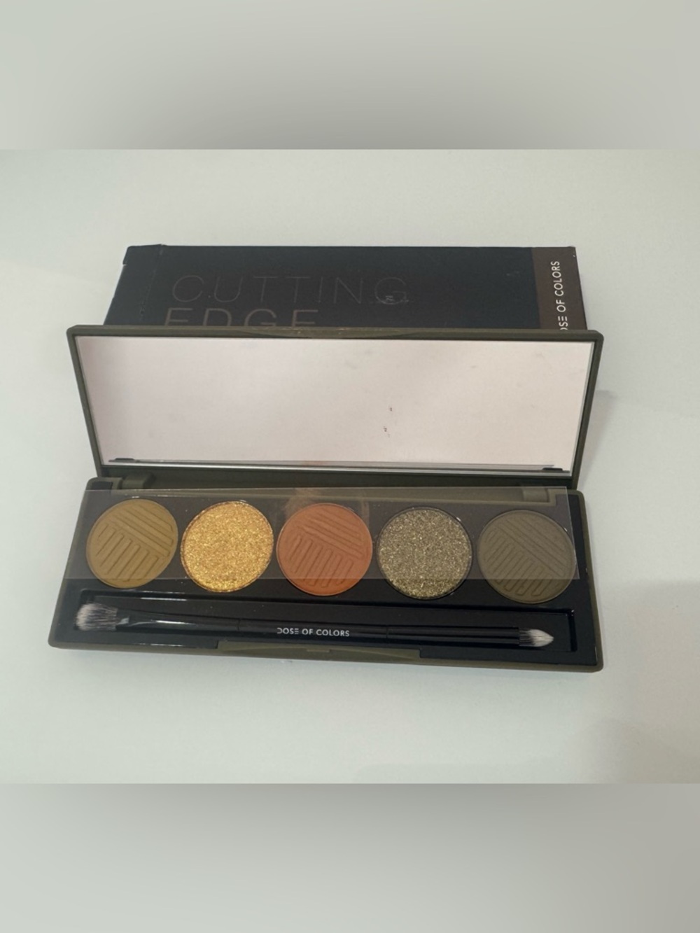 Dose of Colors Cutting Edge Palette — Gold, Bronze, Olive Green, Brown